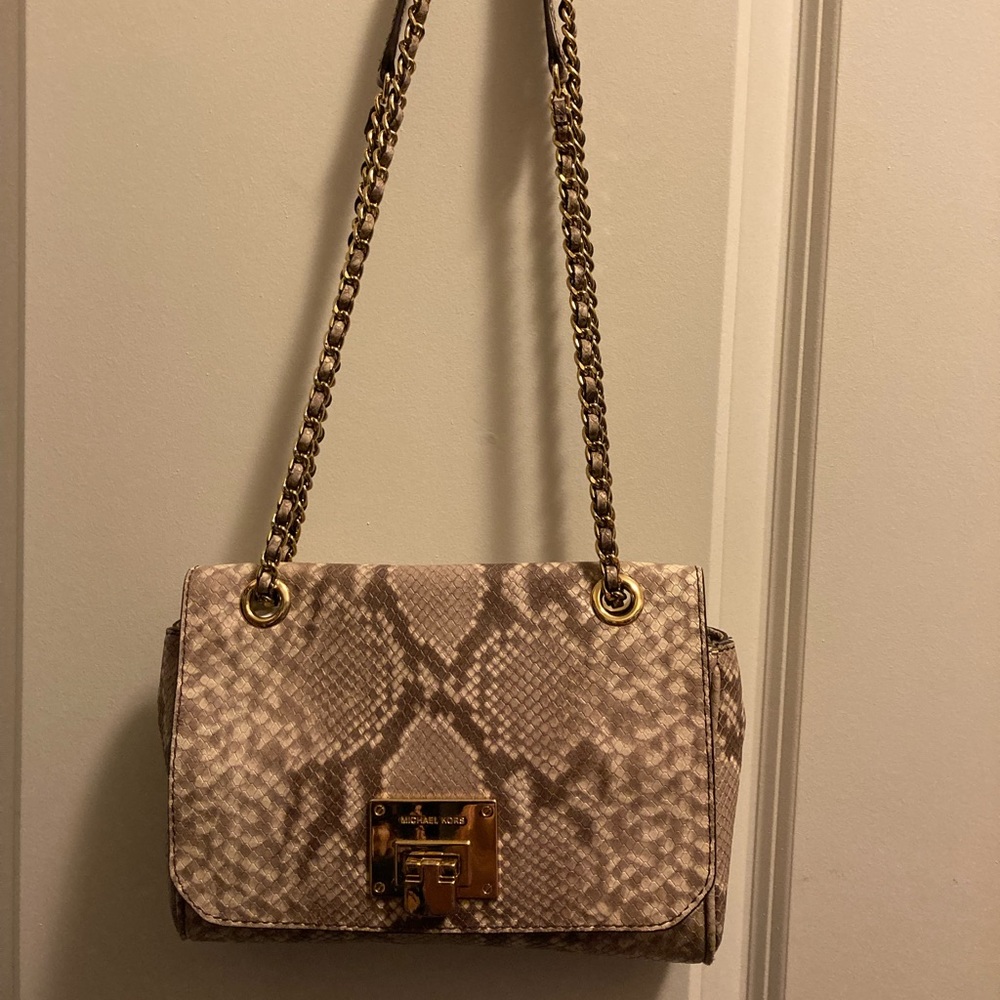 Michael kors shoulder bag